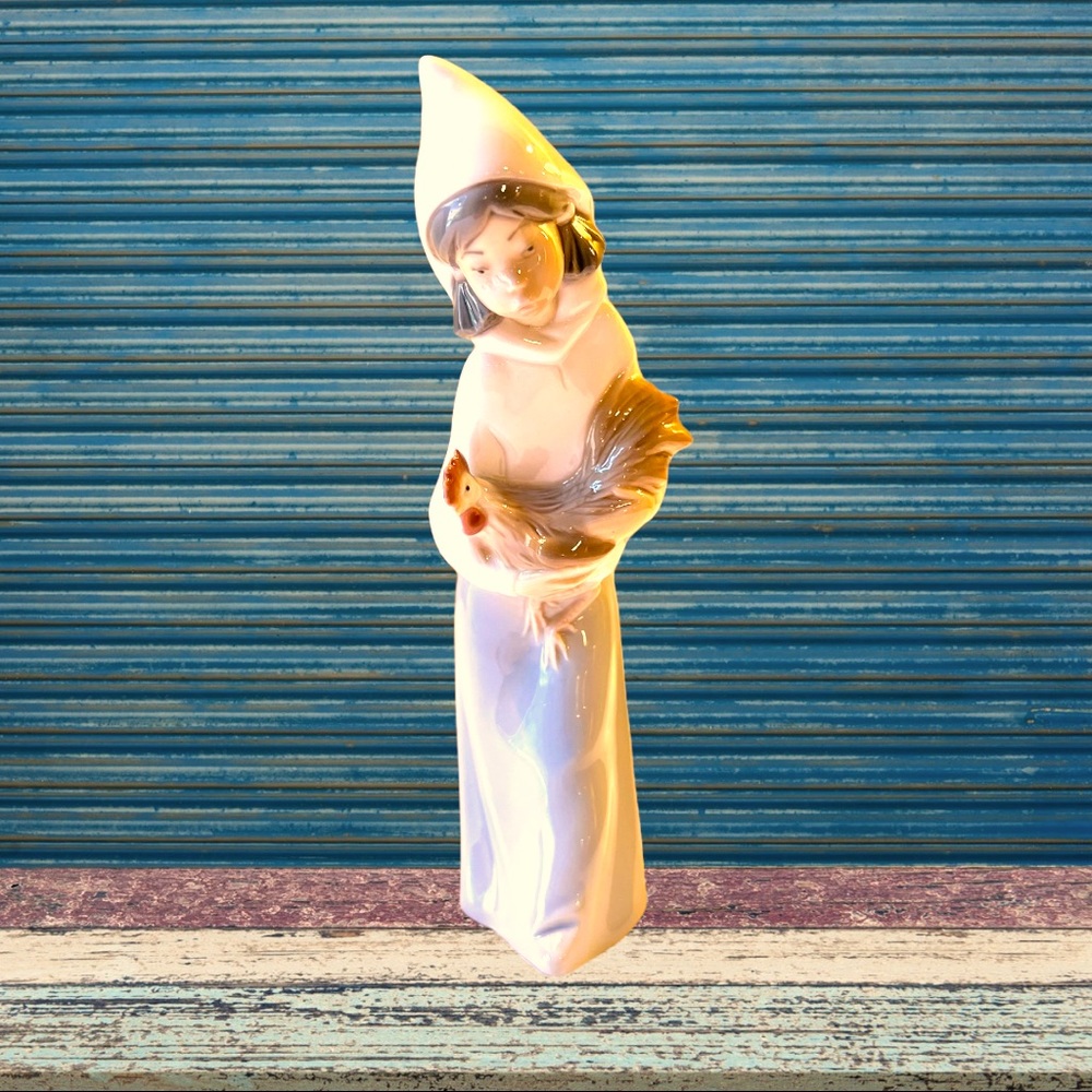 Vintage Lladro “Shepherdess with Rooster/Hen”